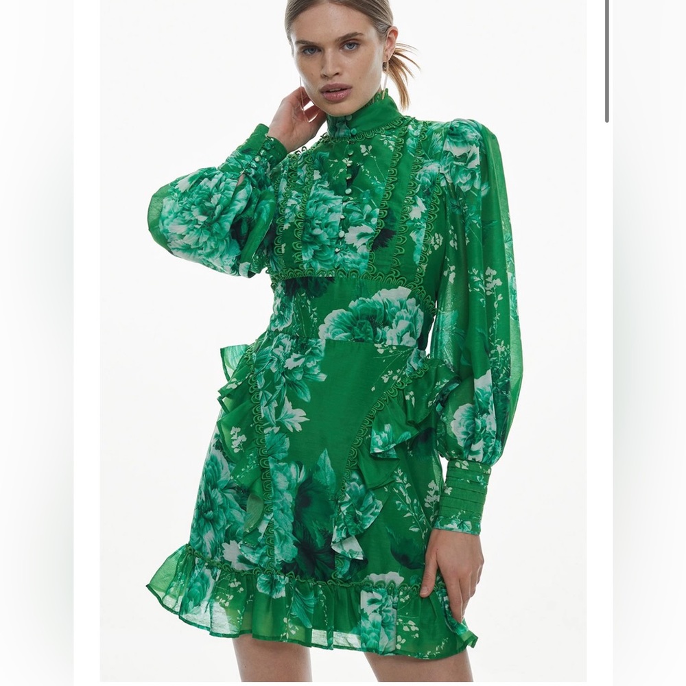 Green print dress